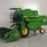 Miniatura Colheitadeira John Deere 6200 - 1/32