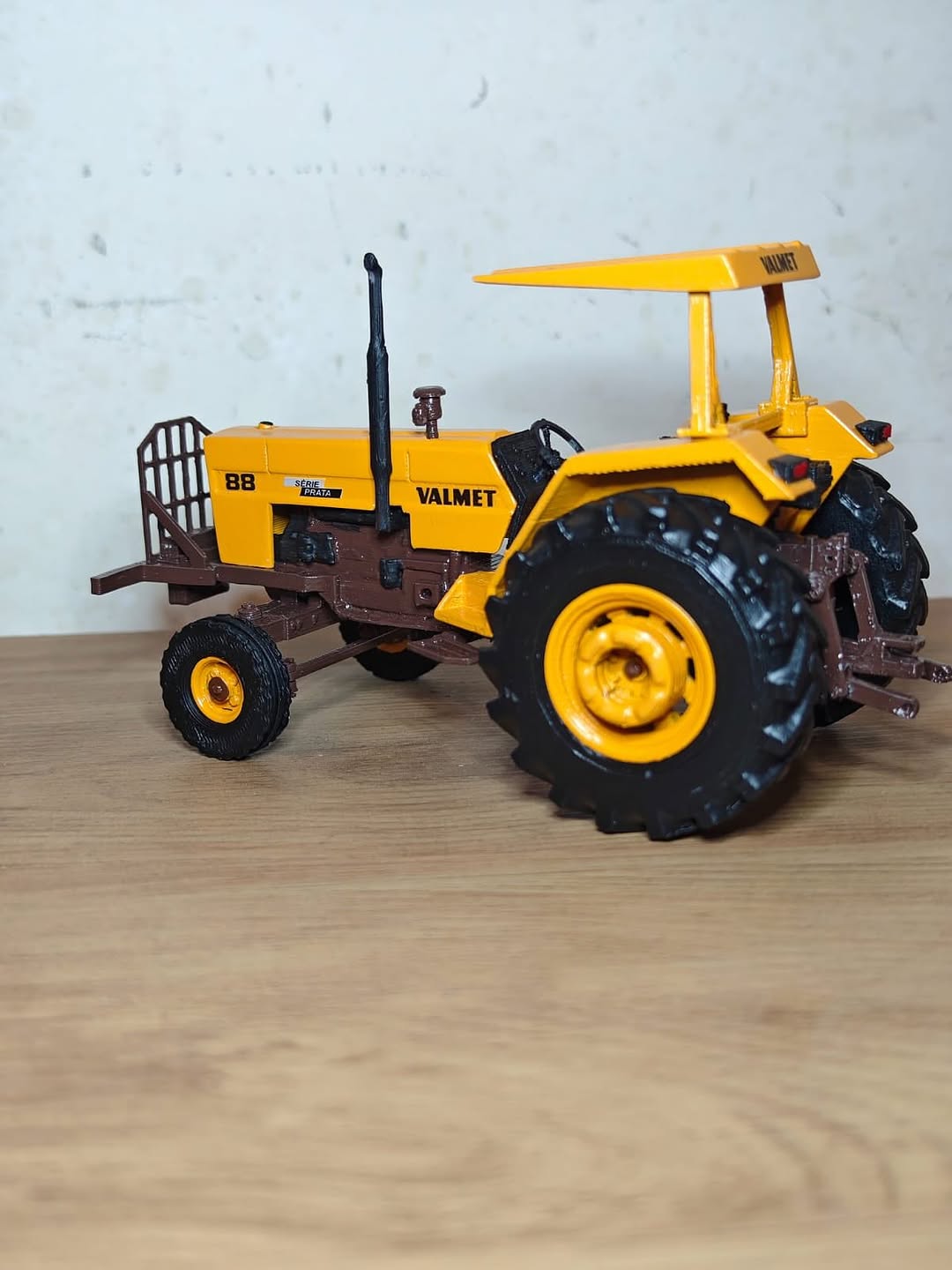 Miniatura VALMET 88 - Escala 1/32