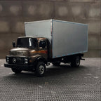 Miniatura Mercedes-Benz 1113 Toco Baú - Escala 1/24