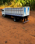 Miniatura Volkswagen 8-120 Delivery Boiadeiro - Escala 1/24